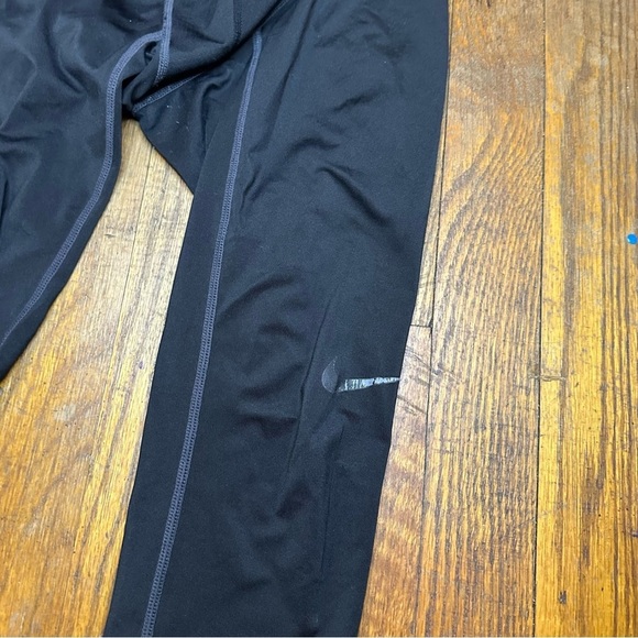 Nike Pro Combat Compression Leggings Size Medium - Picture 3 of 5